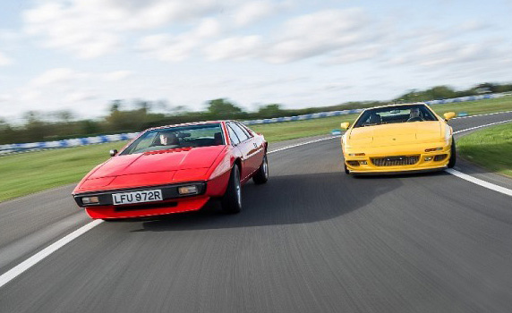 Lotus_Esprit_S1_and_V8