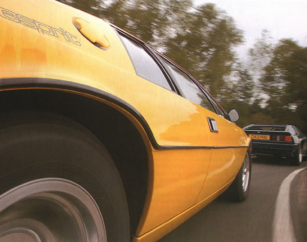 Lotus_Esprit_S1_yellow_Detail