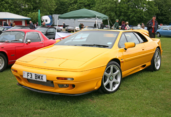 Lotus_Esprit_S4_Yellow_1994