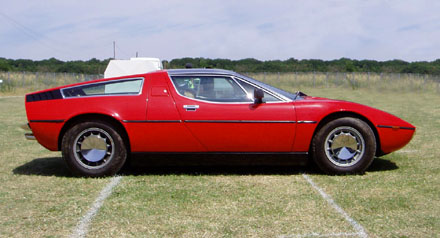Maserati_Bora_Side